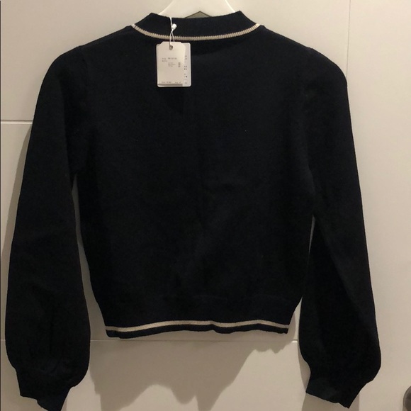 NEW!🎀Bow tie sweater - Picture 3 of 5